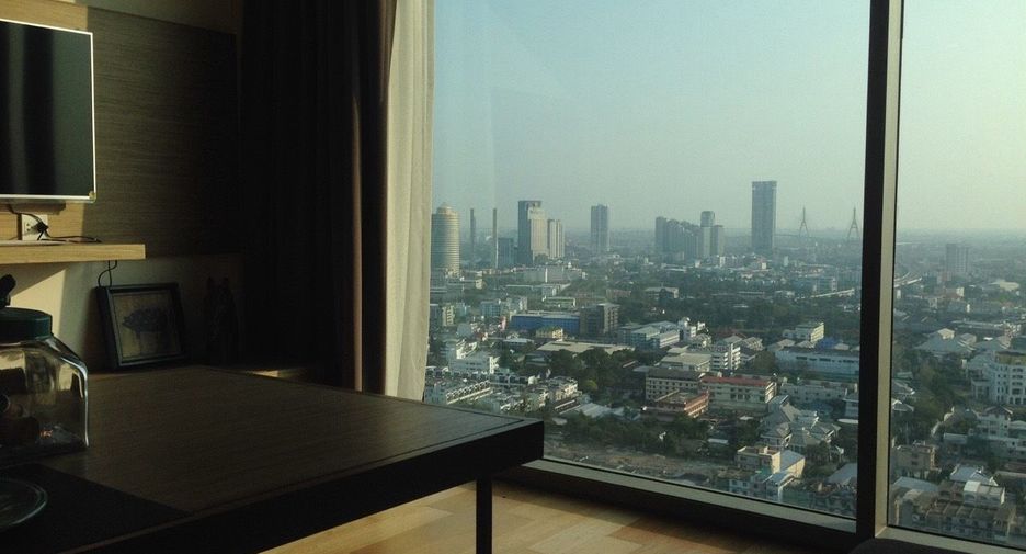For rent 1 bed condo in Yan Nawa, Bangkok