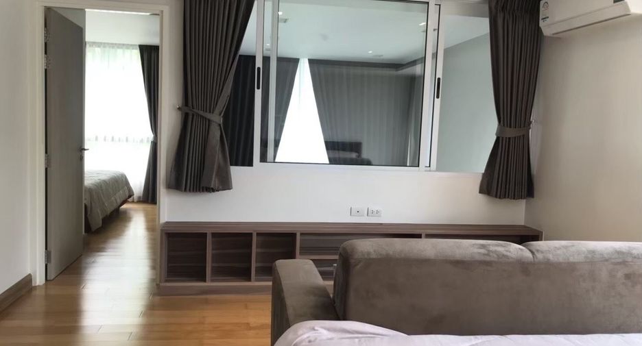 For sale and for rent 3 bedrooms condo in Watthana, Bangkok