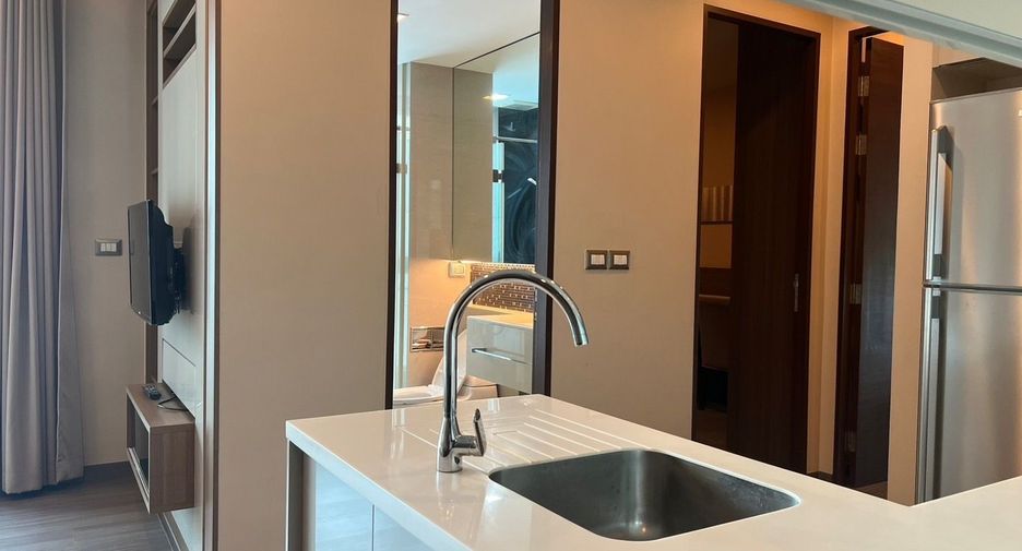 For sale and for rent 2 bedrooms condo in Watthana, Bangkok