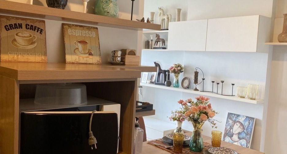 For rent 1 bed condo in Watthana, Bangkok