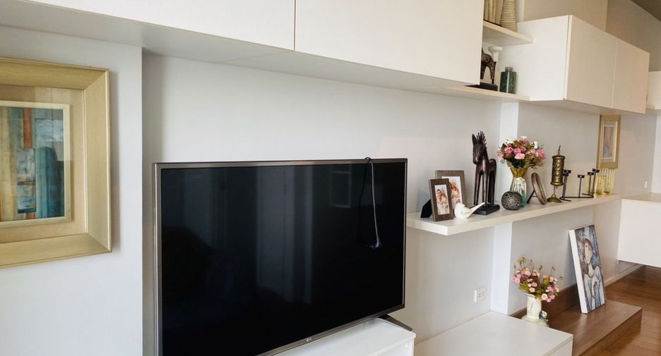 For rent 1 bed condo in Watthana, Bangkok