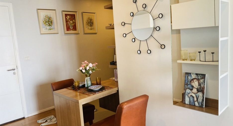 For rent 1 bed condo in Watthana, Bangkok