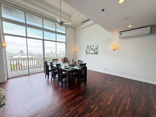 For rent 4 bedrooms condo in Sathon, Bangkok