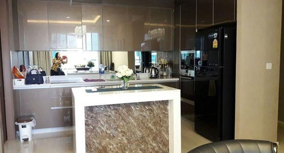 For sale 3 bedrooms condo in Bang Kho Laem, Bangkok