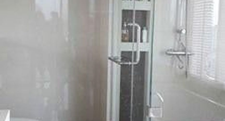 For sale 3 bedrooms condo in Bang Kho Laem, Bangkok