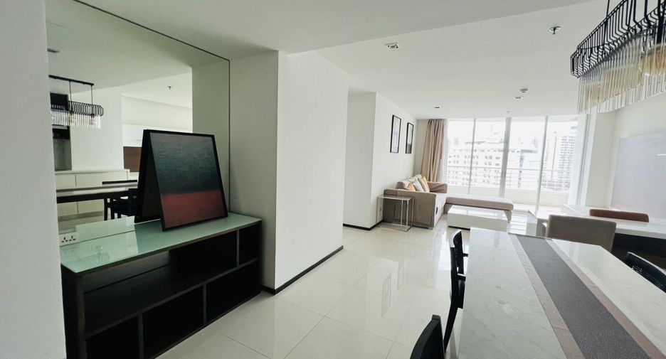 For rent 2 bedrooms condo in Sathon, Bangkok