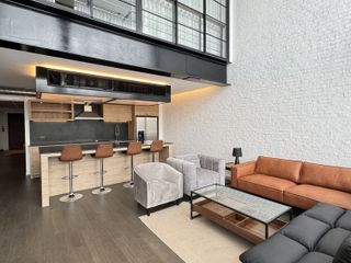 For rent 5 bedrooms condo in Watthana, Bangkok