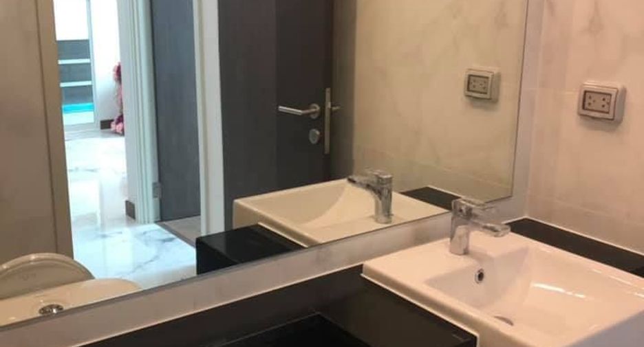 For rent 1 bed condo in Bang Rak, Bangkok