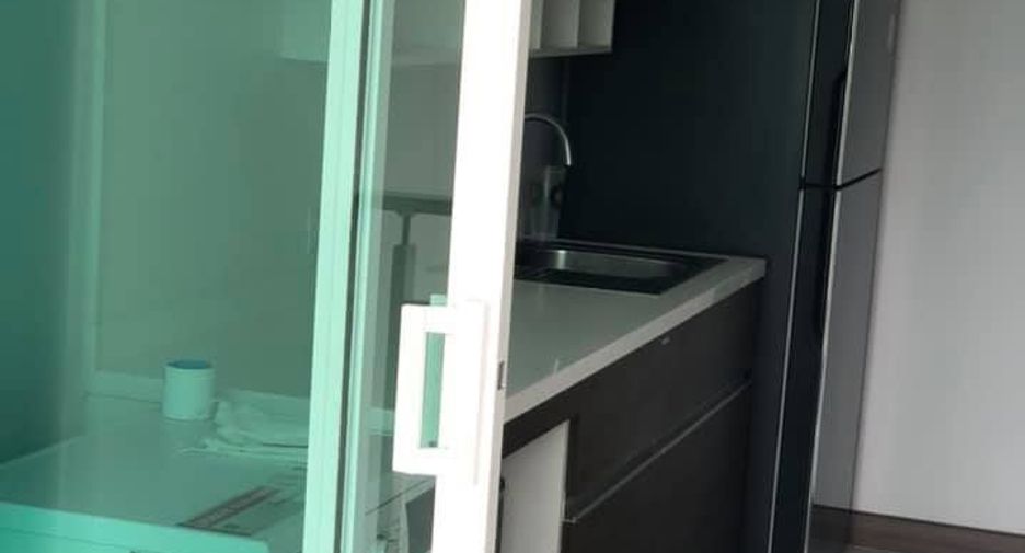 For rent 1 bed condo in Bang Rak, Bangkok