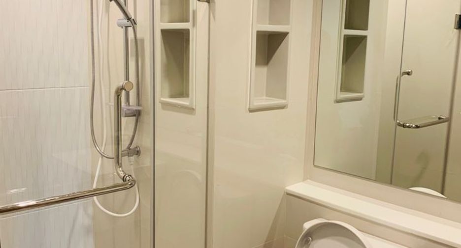 For rent studio condo in Huai Khwang, Bangkok