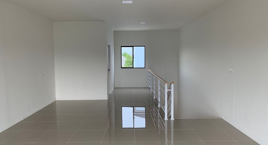 For rent そして for sale 3 ベッドルーム house in Prawet, Bangkok