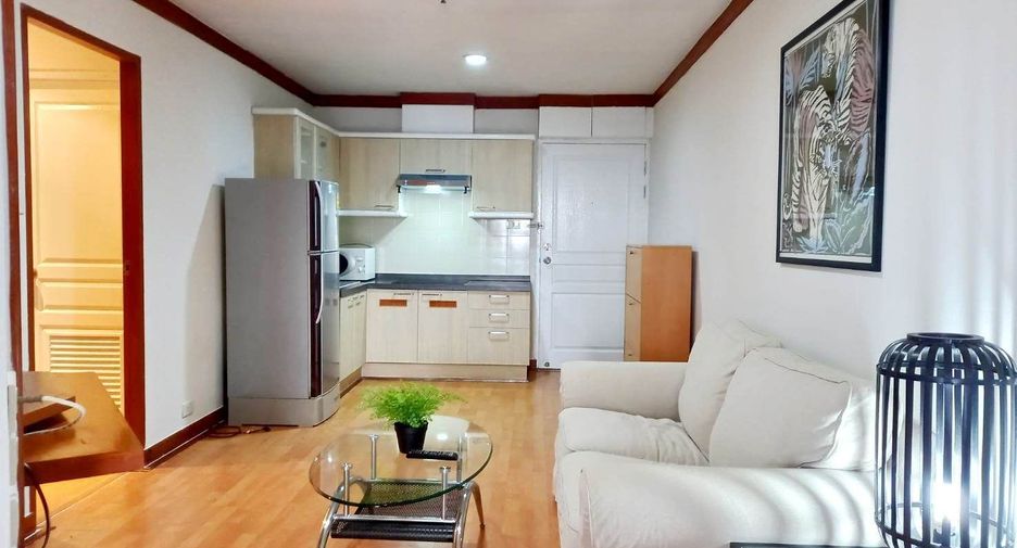 For rent 1 bed condo in Khlong Toei, Bangkok