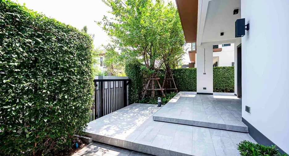 Casa en venta de 4 habitaciones en Prawet, Bangkok