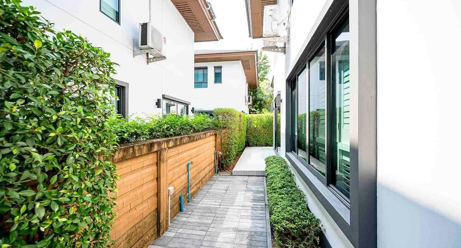 Casa en venta de 4 habitaciones en Prawet, Bangkok
