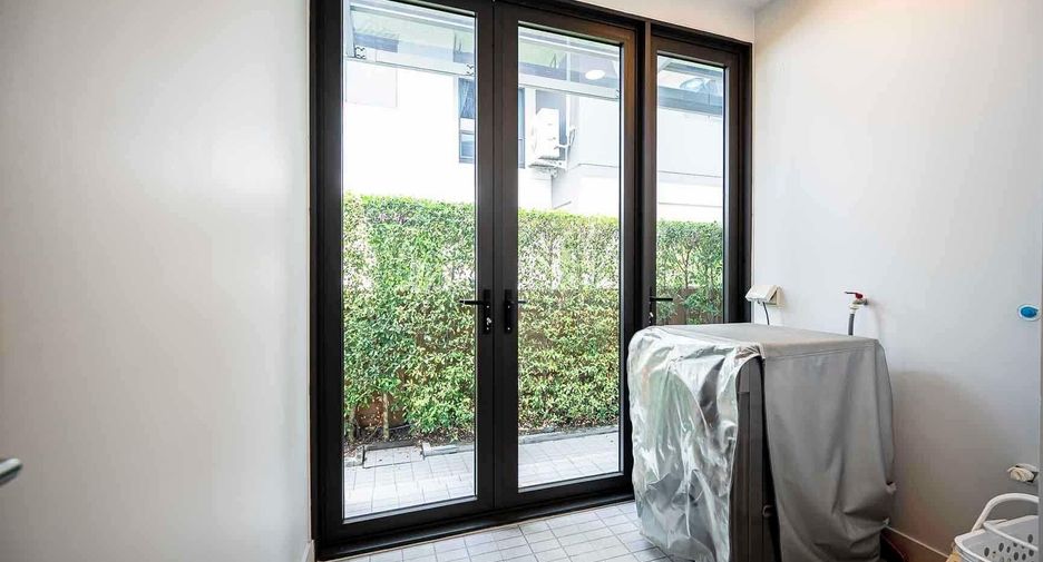 Casa en venta de 4 habitaciones en Prawet, Bangkok