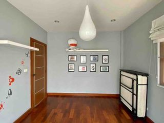 For rent 3 ベッドルーム house in Saphan Sung, Bangkok
