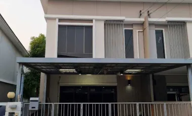 Reihenhaus zum Kauf mit 3 Zimmer in Chom Thong, Bangkok
