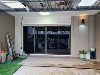 For sale 3 bedrooms townhouse in Chom Thong, Bangkok