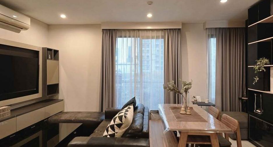Condo en alquiler de 2 habitaciones en Watthana, Bangkok