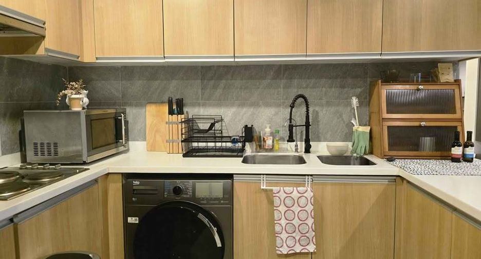 Condo en alquiler de 2 habitaciones en Watthana, Bangkok