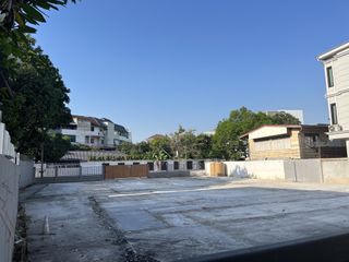 出售 土地 在 Khlong Toei, 曼谷