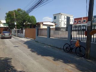 出售 土地 在 Khlong Toei, 曼谷