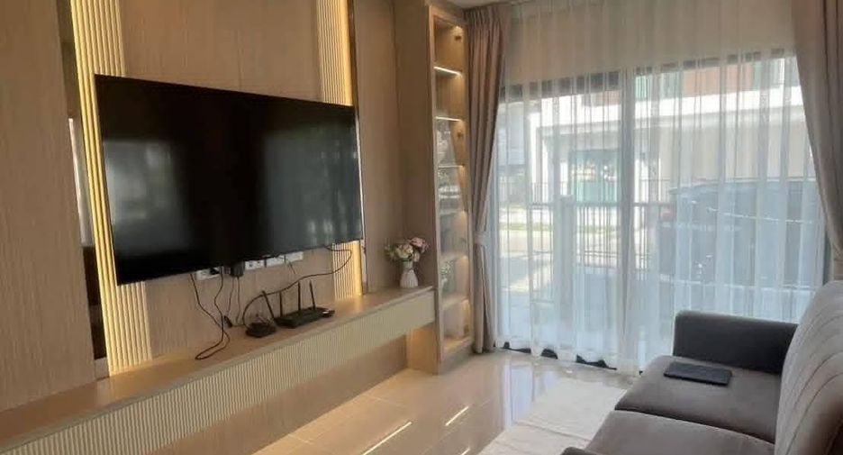 Haus zur Miete mit 3 Zimmer in Bang Phli, Samut Prakan