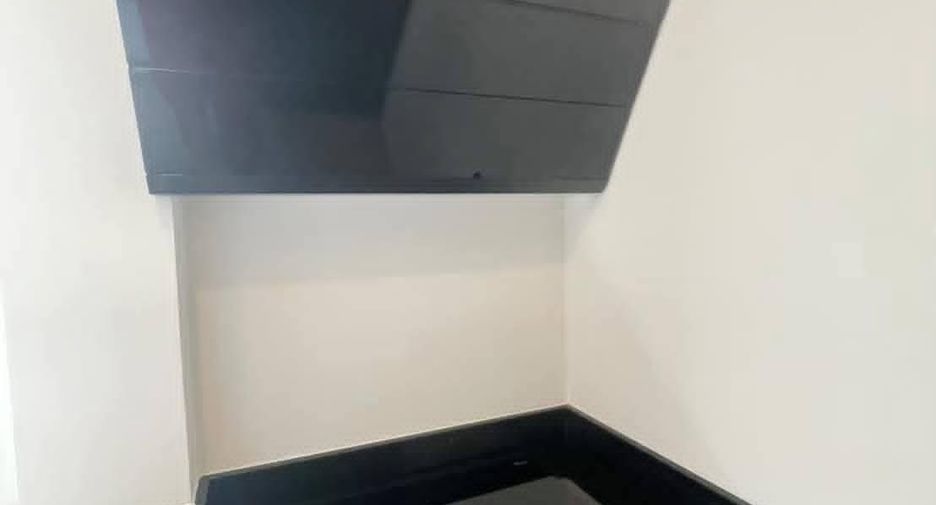 Haus zur Miete mit 3 Zimmer in Bang Phli, Samut Prakan
