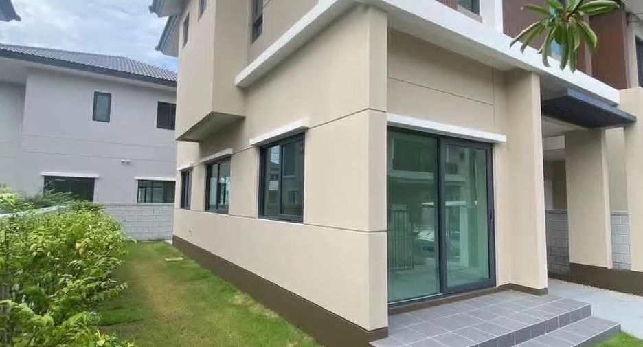Haus zur Miete mit 3 Zimmer in Bang Phli, Samut Prakan