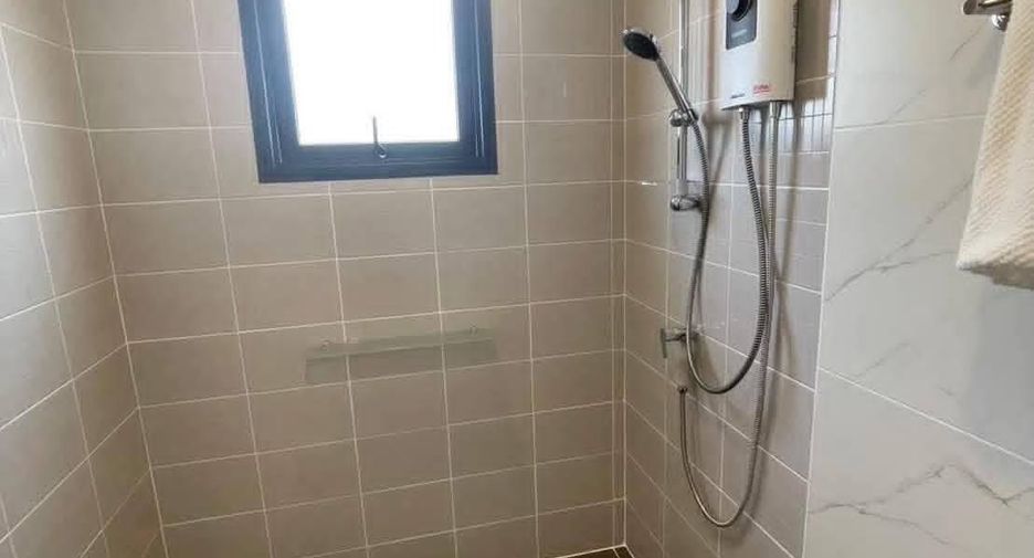 Haus zur Miete mit 3 Zimmer in Bang Phli, Samut Prakan