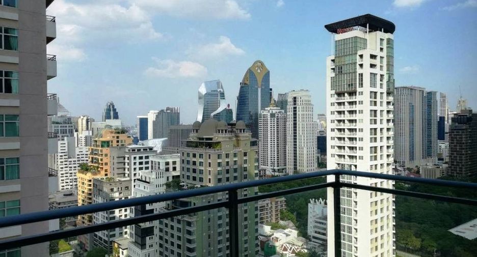Condo en alquiler de 2 habitaciones en Pathum Wan, Bangkok