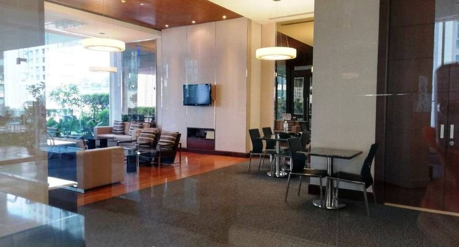 Condo en alquiler de 2 habitaciones en Pathum Wan, Bangkok