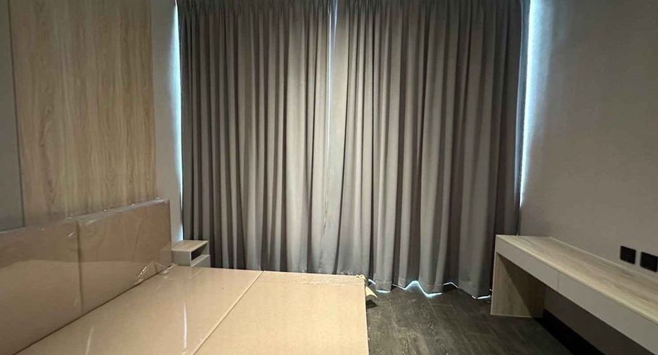 For rent 2 bedrooms condo in Sathon, Bangkok