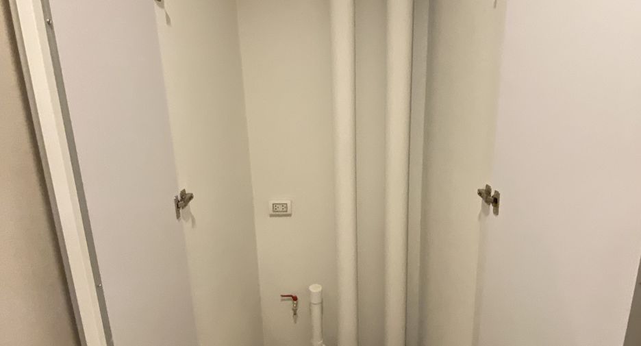 For sale 2 bedrooms condo in Suan Luang, Bangkok