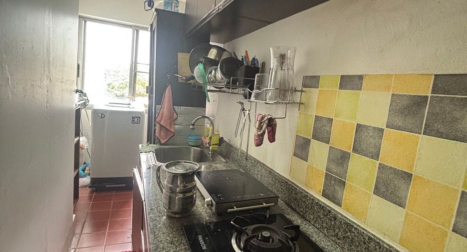 For sale 2 bedrooms condo in Yan Nawa, Bangkok