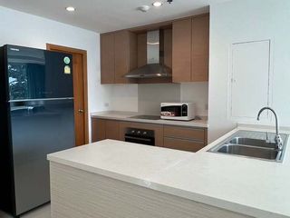 For sale 3 bedrooms condo in Sathon, Bangkok