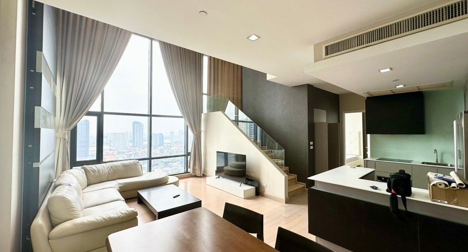 For rent 3 bedrooms condo in Khlong San, Bangkok