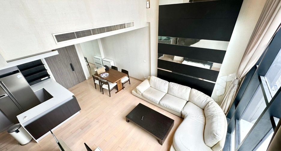 For rent 3 bedrooms condo in Khlong San, Bangkok