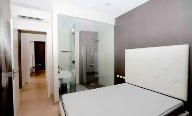 Wohnung zur Miete mit 3 Zimmer in Khlong San, Bangkok