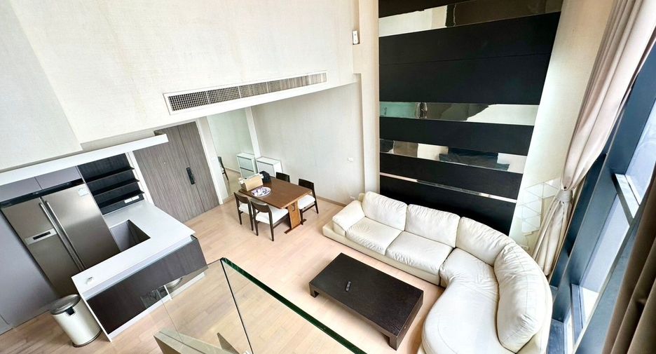For rent 3 bedrooms condo in Khlong San, Bangkok
