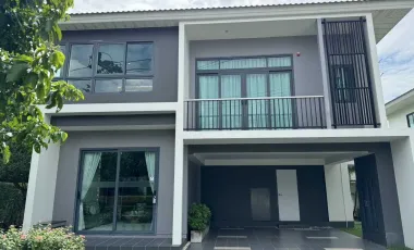 Haus zum Kauf mit 4 Zimmer in Mueang Phuket, Phuket