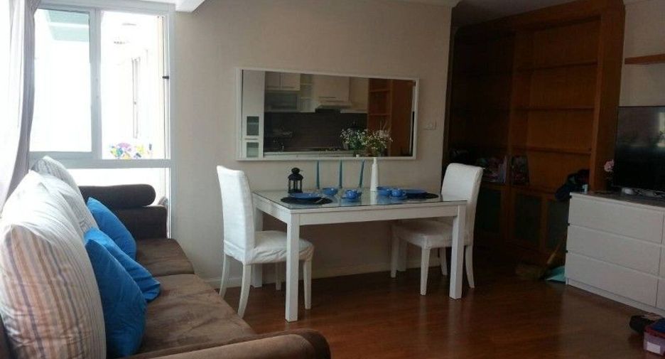 For sale 2 bedrooms condo in Watthana, Bangkok
