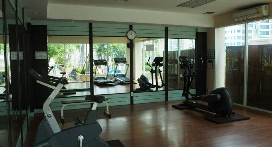 For sale 2 bedrooms condo in Watthana, Bangkok