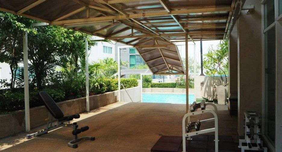 For sale 2 bedrooms condo in Watthana, Bangkok