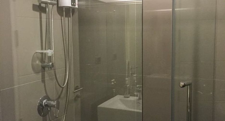 For sale 2 bedrooms condo in Khlong Toei, Bangkok