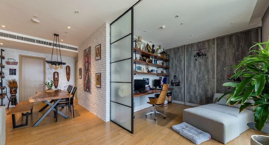 À vendre 2 chambres condo à Khlong San, Bangkok