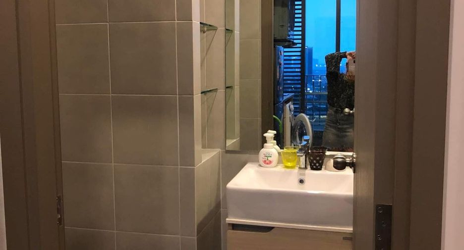For sale and for rent studio condo in Bang Na, Bangkok