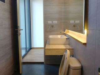 For rent 3 bedrooms townhouse in Bang Na, Bangkok