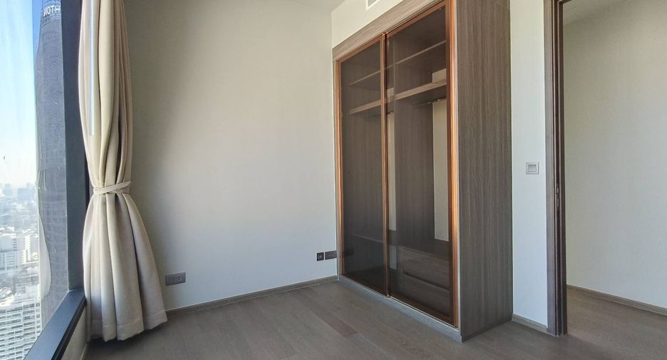 For rent 3 ベッドルーム condo in Khlong Toei, Bangkok