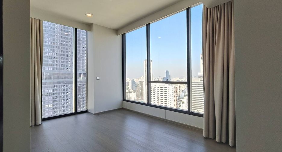 For rent 3 ベッドルーム condo in Khlong Toei, Bangkok